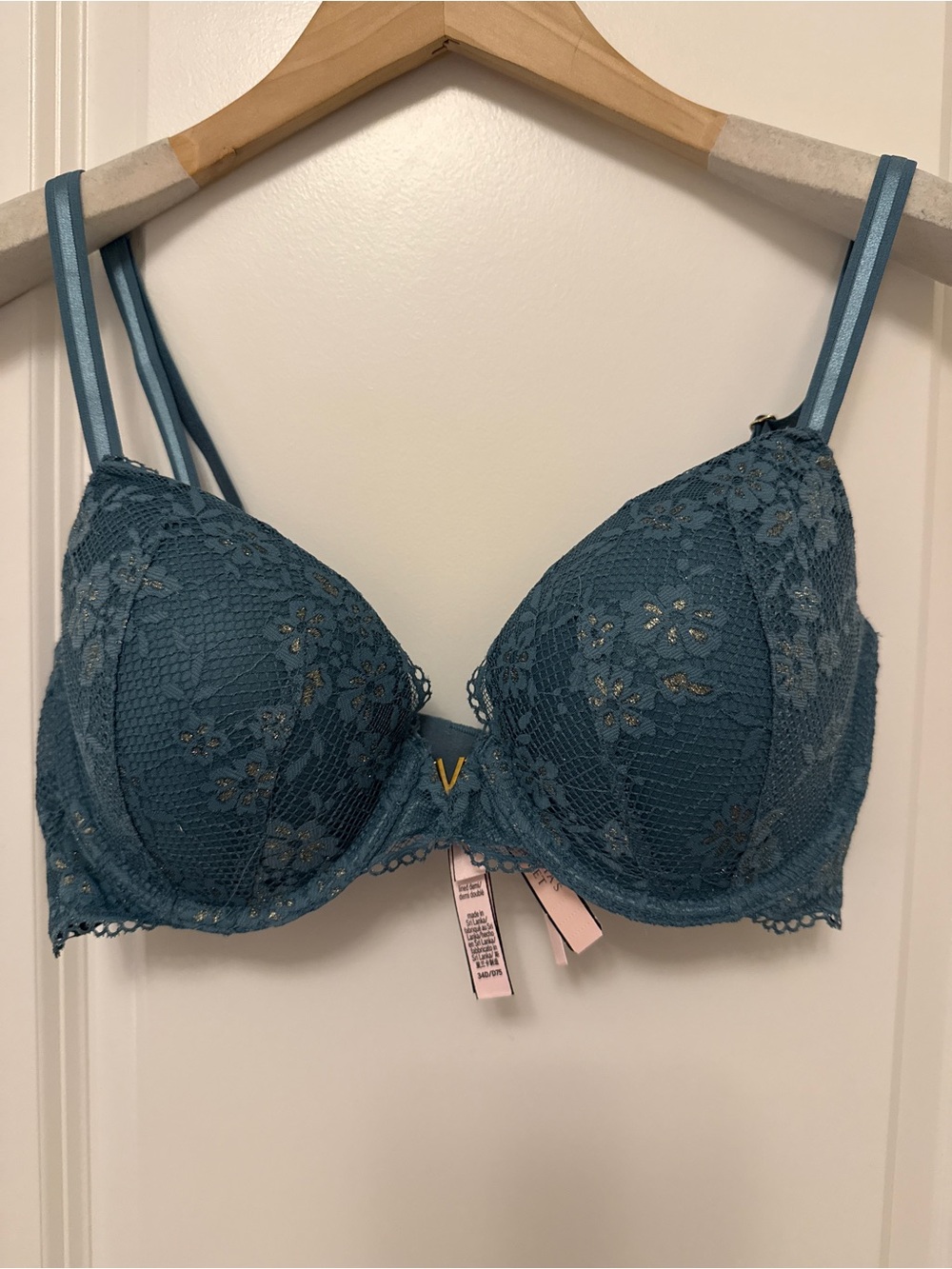 Victoria's Secret Teal Lace Push-Up Bra